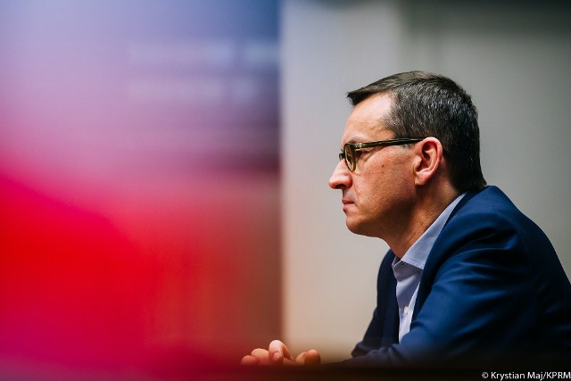 Premier Mateusz Morawiecki ogłasza nowe obostrzenia w Polsce