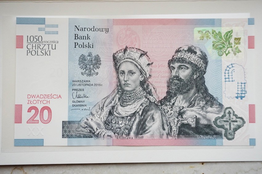 Kolekcjonerski banknot NBP z Mieszkiem i Dobrawą
