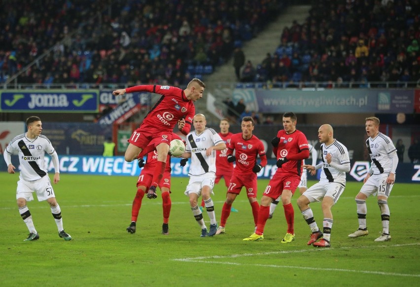 Legia Warszawa pokonała Piast Gliwice 5:1