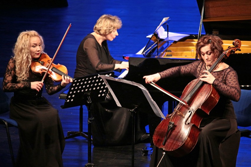 Koncert Niedzielny: Lwowskie Trio Fortepianowe w składzie:...