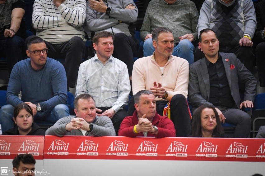 Kibice na meczu Anwil - Oradea