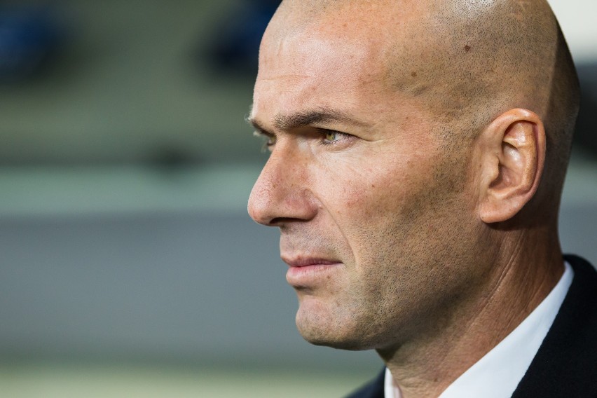 Zinedine Zidane prowadził już Real Madryt w latach...