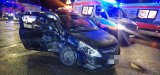 Nocny wypadek w Koszalinie. Trzy osoby poszkodowane [zdjęcia] 