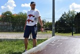 Tarnów. Kolejny przejaw mowy nienawiści w mieście. Tym razem wandale "ozdobili" nimi jedyny w mieście skate park