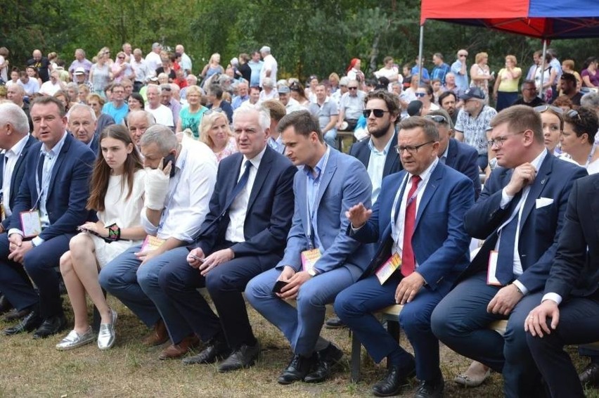 Oficjalni goście imprezy plenerowej w Maurzycach (powiat...