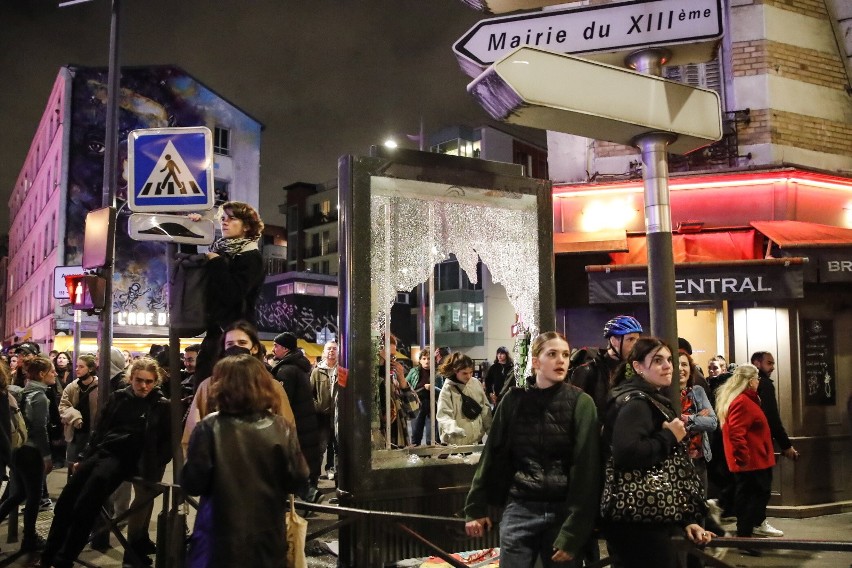 Paryż w ogniu. 76 osób aresztowano w trakcie protestów przeciwko reformie emerytalnej