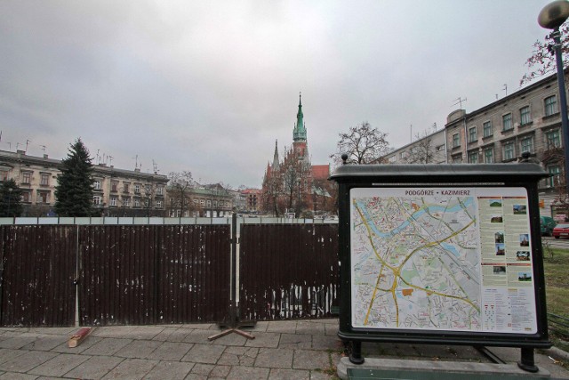 Prace ruszyły, choć nie wiadomo, jak nowy Rynek ma wyglądać