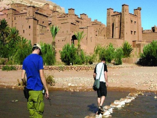 Ait Benhaddou w Maroku, miasto z gliny, w którym kręcono zdjęcia między innymi do takich filmów, jak: "Gladiator&#8221; oraz "Troja&#8221;