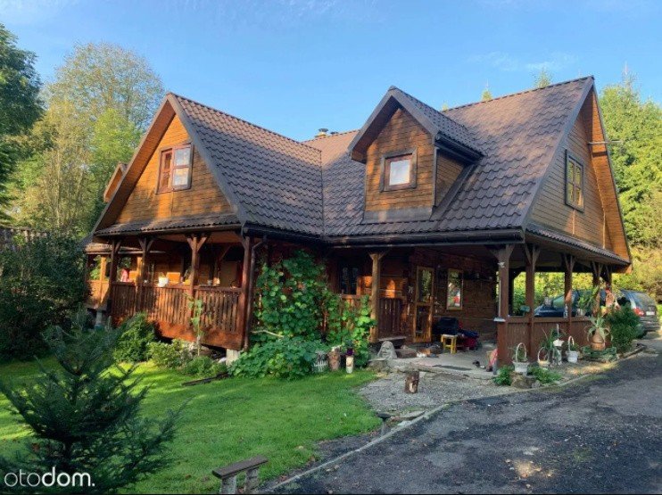Drewniane domy na sprzedaż w Bieszczadach. Niektóre można kupić za grosze  [ZDJĘCIA] | Nowiny