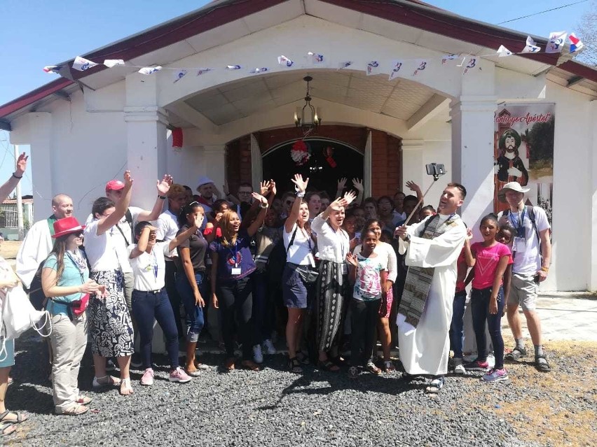 Pielgrzymi z regionu hucznie powitani w Panamie [wideo]