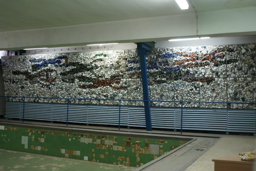 Mozaika basenowa Zakładu Elektroniki Górniczej w Tychach