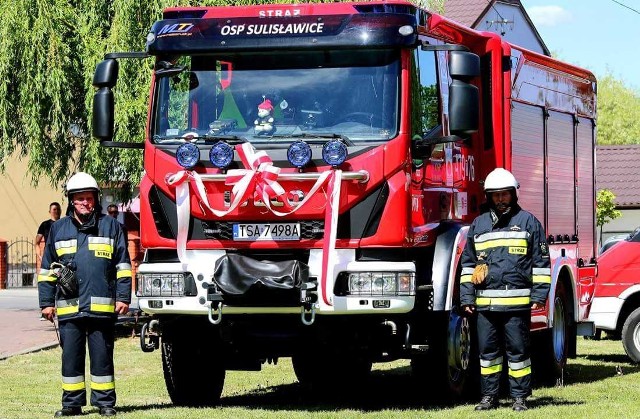 Jednostka OSP z Sulisławic w gminie Łoniów  może pochwalić się już nowym samochodem, który będzie służył druhom podczas akcji.