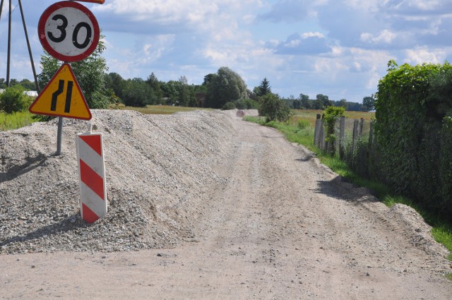W czwartek 4 sierpnia ruszuły prace drogowe na odcinku Stare Kurowo - Nowe Kurowo - Łęgowo.