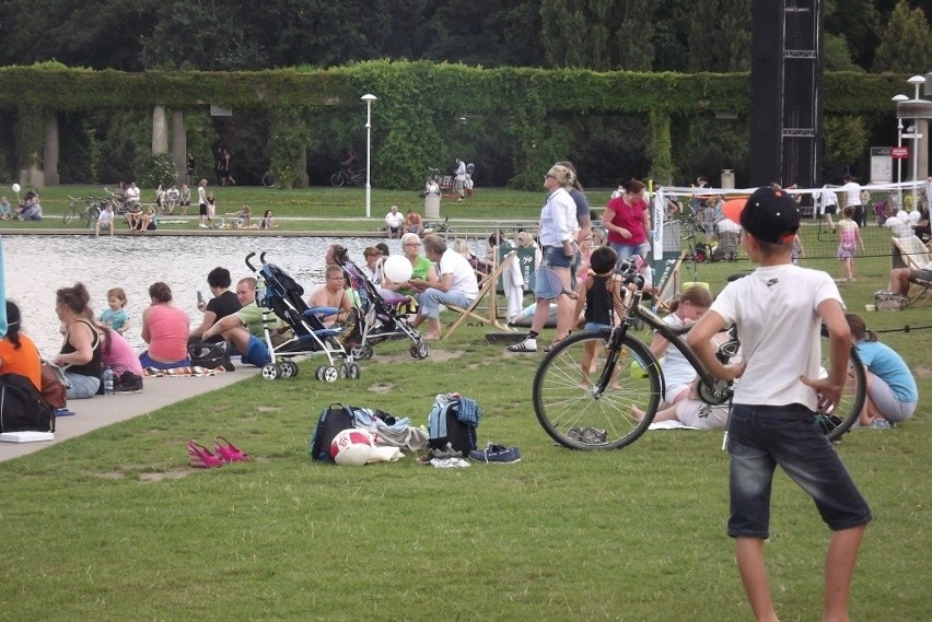 Wrocław: Zobacz, jak mieszkańcy spędzają letnią sobotę na Pergoli (ZDJĘCIA)