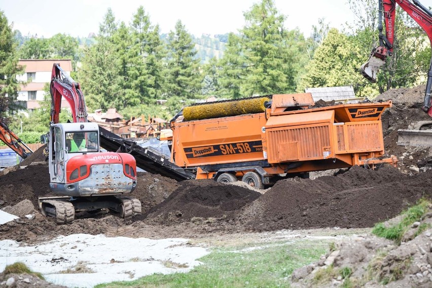 Zakopane: Dolna Rówień Krupowa będzie gotowa miesiąc po pierwszym terminie