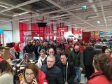 Szturm na JULĘ, atak na myjki. Pierwszy market szwedzkiej sieci w Częstochowie otwarty! Zdjęcia