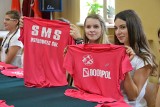 Nowe stroje dla młodych biegaczek ze Szkoły Mistrzostwa Sportowego w Ostrowcu