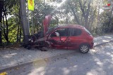Wypadek w Łaziskach Górnych. Zderzyły się dwa samochody, ranna kobieta ZDJĘCIA