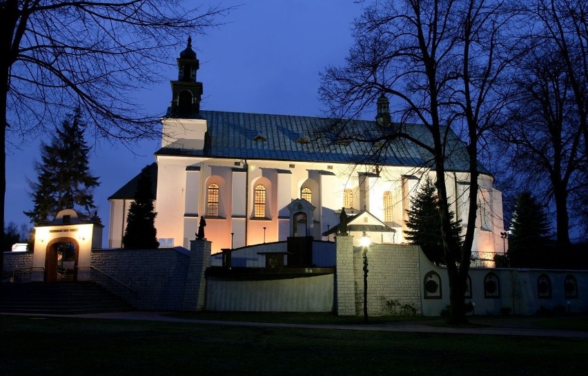 Klasztor Ojców Paulinów Żarki Leśniów