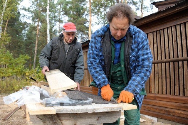 Na terenie skansenu są budowane cztery woliery dla sokołów. To część projektu Centrum Edukacji Ekologicznej.