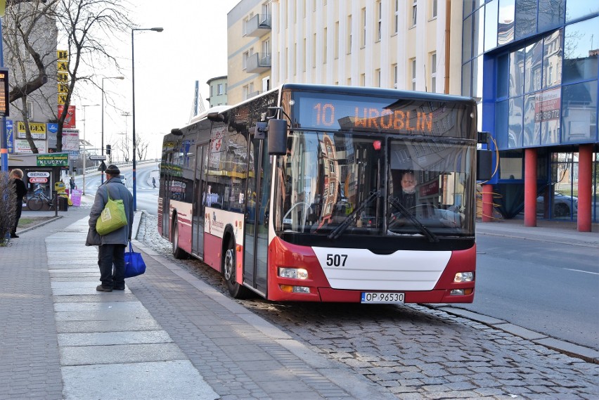 Koronawirus. Dodatkowe środki ostrożności w autobusach MZK w...