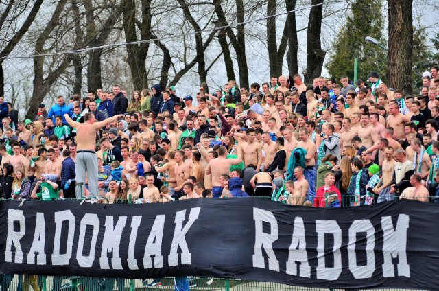 Za kilka miesięcy, dokładnie 9 kwietnia 2021 roku minie pięć lat od ostatniego meczu Radomiaka na starym stadionie przy ulicy Struga 63. Nowy stadion dla Radomiaka miał być oddany do użytku w połowie 2019 roku. Nie został oddany, a nowym terminem jest koniec 2021 roku.W 63 minucie meczu towarzyskiego ze Stomilem Olsztyn, kibice Radomiaka na pożegnanie starego stadionu zrobili wielką fetę wraz z oprawę pirotechniczną.Zobacz zdjęcia z ostatniego meczu >>>