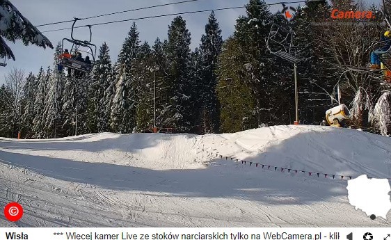 Warunki narciarskie w Beskidach? Pogoda wymarzona dla narciarzy! Nic tylko szusować [ZDJĘCIA Z KAMEREK]