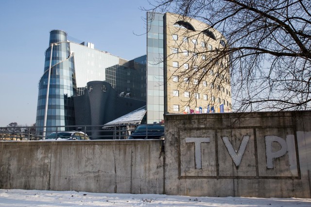 Ile pomocy publicznej TVP dostała od państwa w ostatnich latach? Jakie kwoty trafiły do Telewizji Polskiej z abonamentu, który pobierany jest od właścicieli odbiorników telewizyjnych? Zobacz konkretne kwoty na kolejnych slajdach >>>