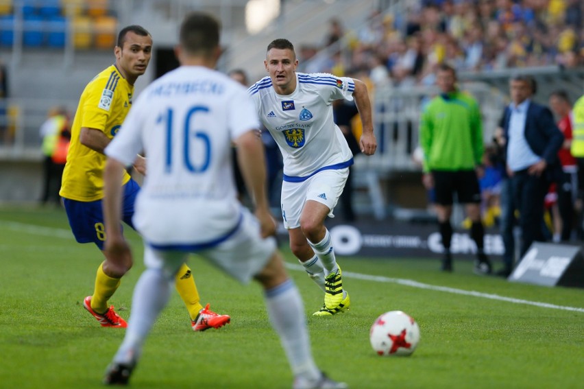 Ruch Chorzów spadł z Ekstraklasy po remisie z Arką Gdynia