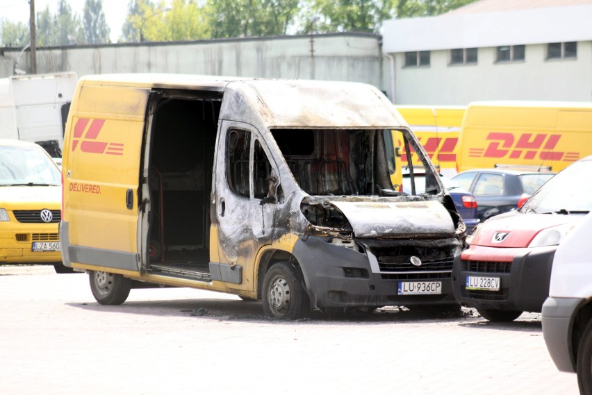 Pożar w bazie DHL w Lublinie. Ktoś podpalił samochody z zemsty? Policja analizuje wideo z monitoringu (ZDJĘCIA)