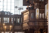 Po raz pierwszy od II wojny światowej mamy możliwość podziwiać pełne brzmienie organów w kościele Św. Trójcy. Trwa tam Festiwal Organy Plus+