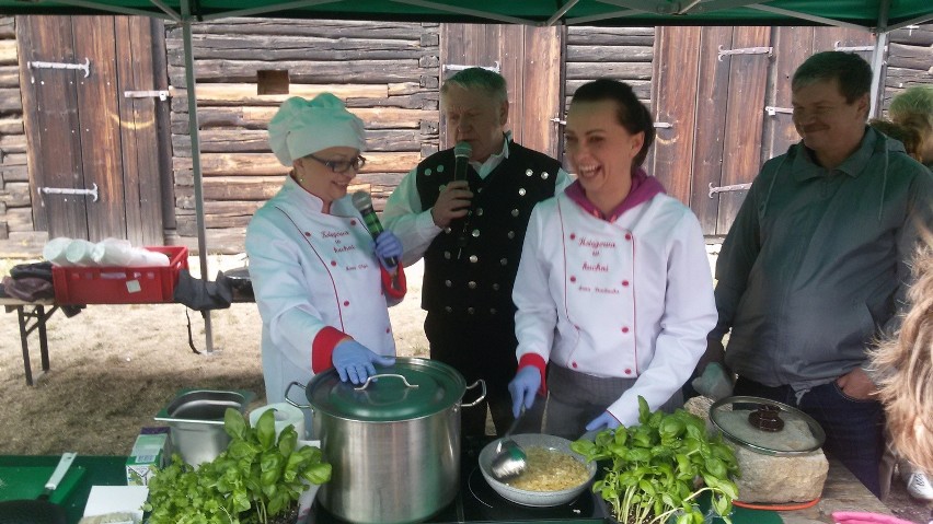 Maria Ożga, finalistka MasterChefa o śląskiej kuchni opowiadała dziś w chorzowskim skansenie