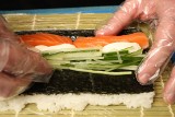 Ostrzegają przed jedzeniem sushi! Zobacz, czym grozi...