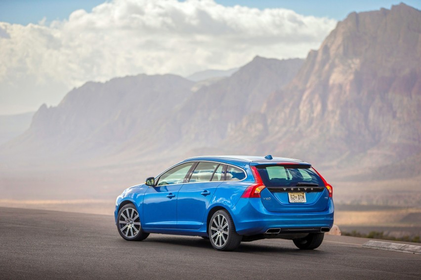 Volvo V60...