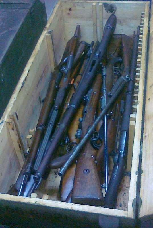 Kolekcja broni pod lupą policji. Pasjonat ma ponad 150 sztuk