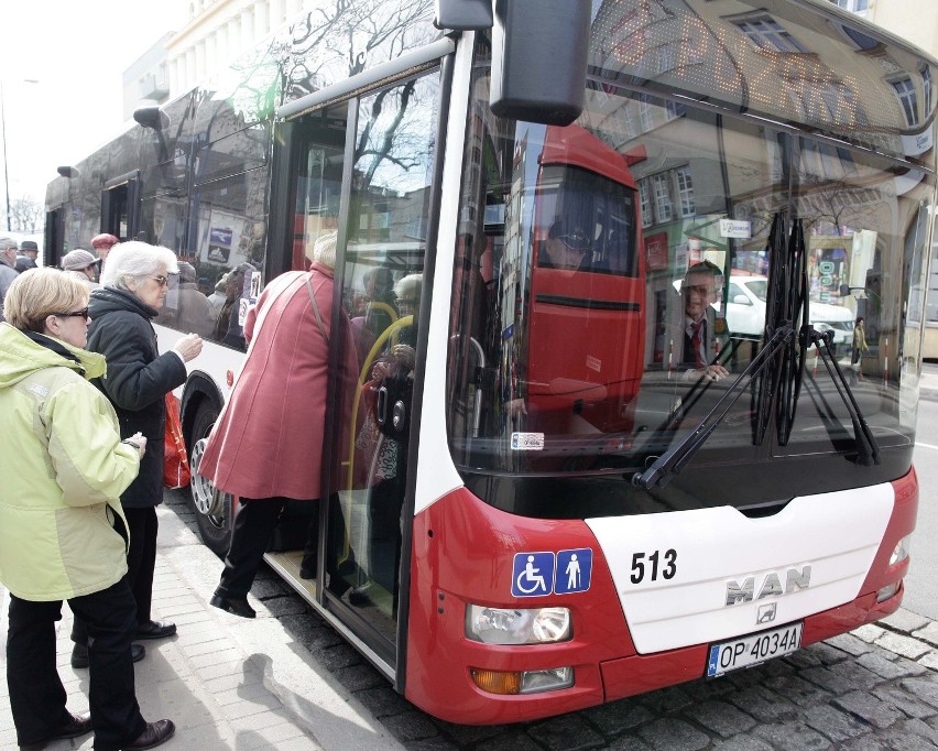 Zmiany w kursowaniu linii nr 3, 7 i N2 potrwają do piątku.