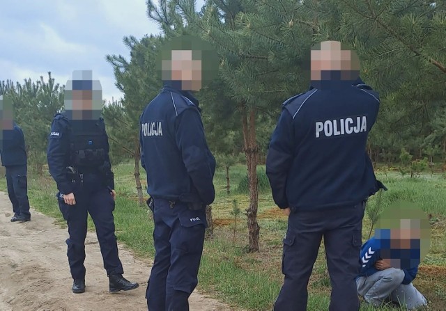 Przedstawiciele fundacji Dzieciak w sieci namierzyli 47-latka spod Daleszyc i przekazali policji.