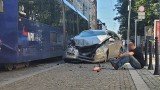 Wypadek tramwaju i osobówki w ścisłym centrum Wrocławia. Wyglądało groźnie! [ZDJĘCIA]