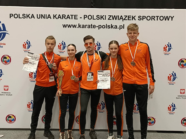 Sporty walki. Zuzanna Wasilewska i Paweł Kiryluk z Białostockiego Klubu Karate mistrzami Polski