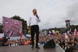 "Marszu Miliona Serc" w Warszawie. Donald Tusk: Tu jest naród, tu jest Polska