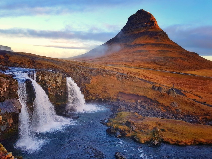 Islandia...