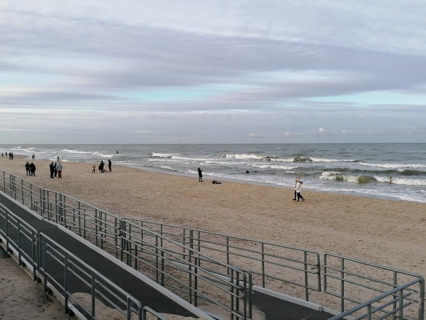 Spacer po plaży w Sarbinowie