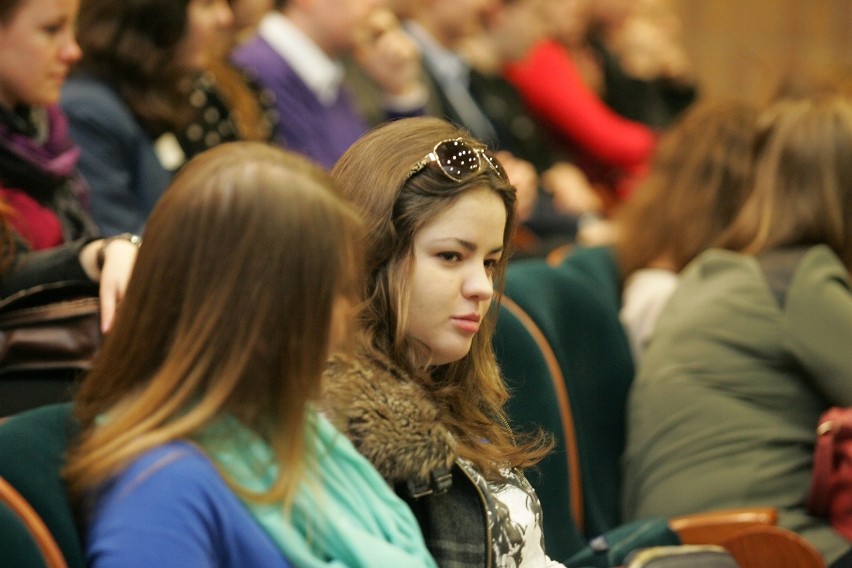 W debacie uczestniczyli Artur Kostiw, student z Ukrainy, dr...