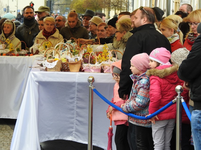 To już tradycja. W Wielką Sobotę o godz. 12.00 na Rynku...