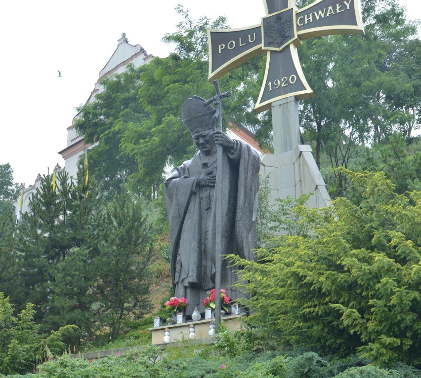 Rocznica historycznej wizyty Jan Pawła II w Sandomierzu upamiętniona przez władze miasta 
