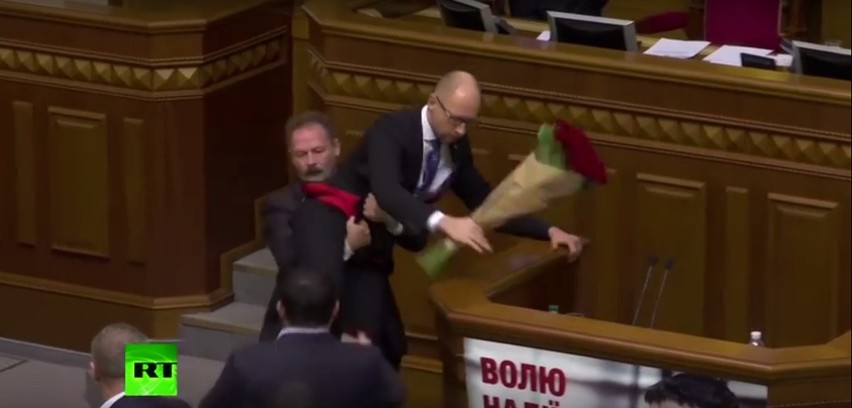 Bójka w ukraińskim parlamencie.