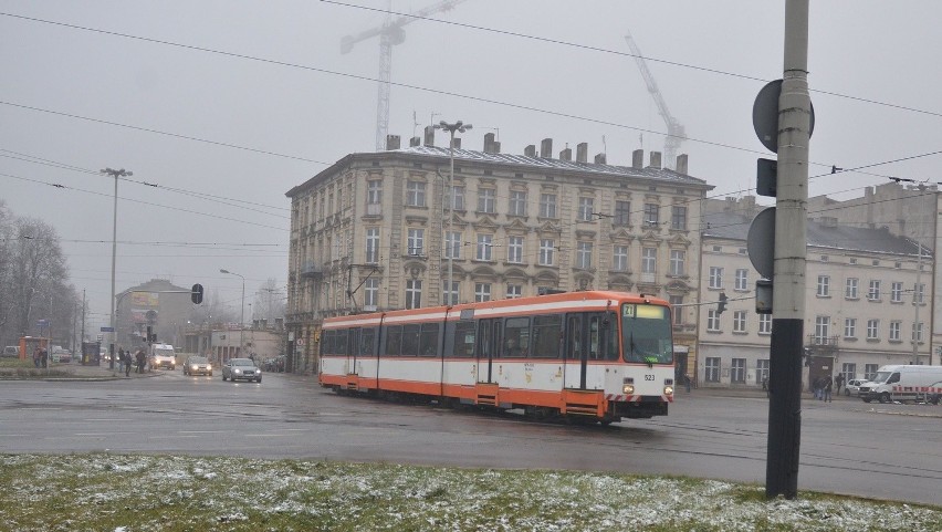 Budowa trasy W-Z: zmiana organizacji ruchu na skrzyżowaniu Piłsudskiego i Kilińskiego