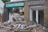 Chorzów. Trwa rozbiórka kamienicy przy ul. Dworcowej. Część budynku zawaliła się. Kiedy zakończenie prac? 