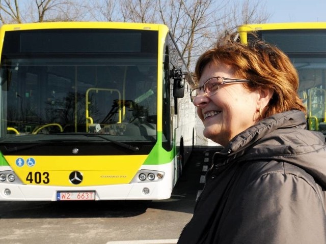 Dyrektorka zielonogórskiego MZK Barbara Langner jest zadowolona z nowych autobusów.