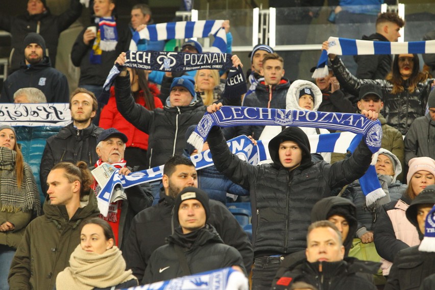 W piątek, 22 listopada Lech Poznań na własnym stadionie...